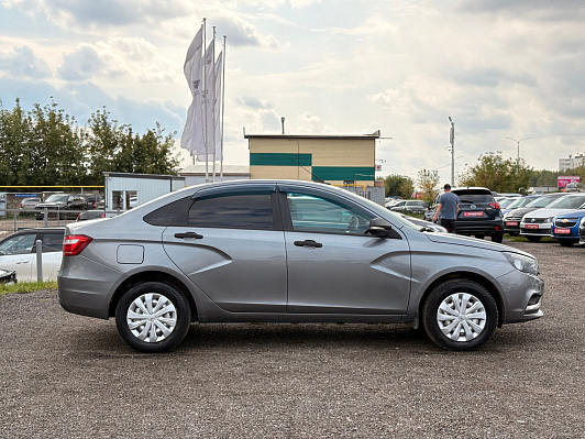 Lada (ВАЗ) Vesta Comfort, 2018 года, пробег 95000 км