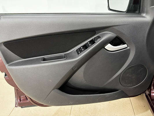 Lada (ВАЗ) Granta Comfort Optima Multimedia Glonass 21917-51-00C, 2015 года, пробег 30645 км