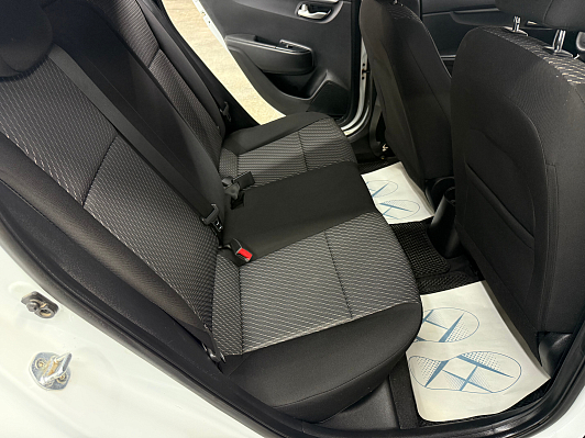Kia Rio Luxe, 2018 года, пробег 125338 км