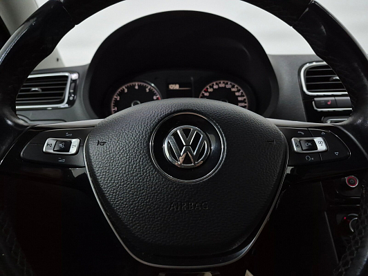 Volkswagen Polo SELECT, 2017 года, пробег 90712 км