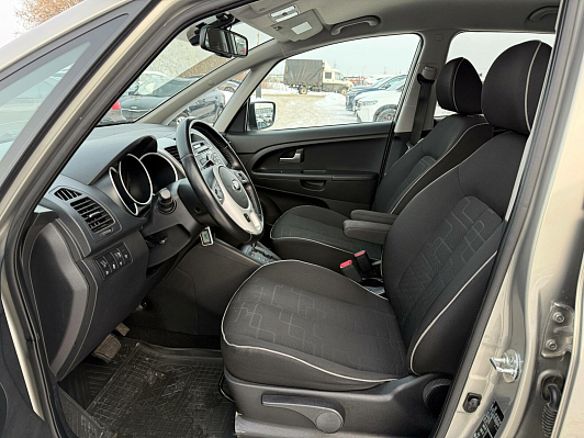 Kia Venga Luxe, 2014 года, пробег 143011 км