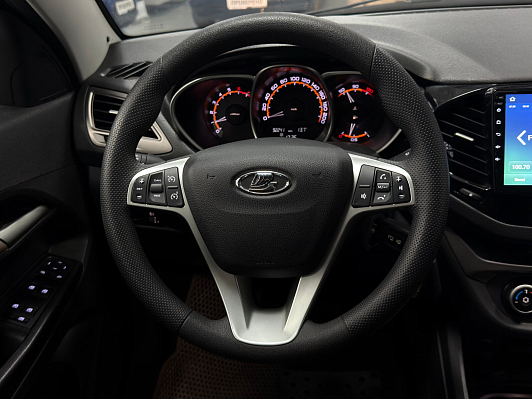 Lada (ВАЗ) Vesta Luxe, 2019 года, пробег 92500 км