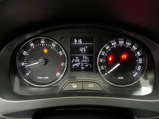 Skoda Rapid, 2014 года, пробег 196158 км