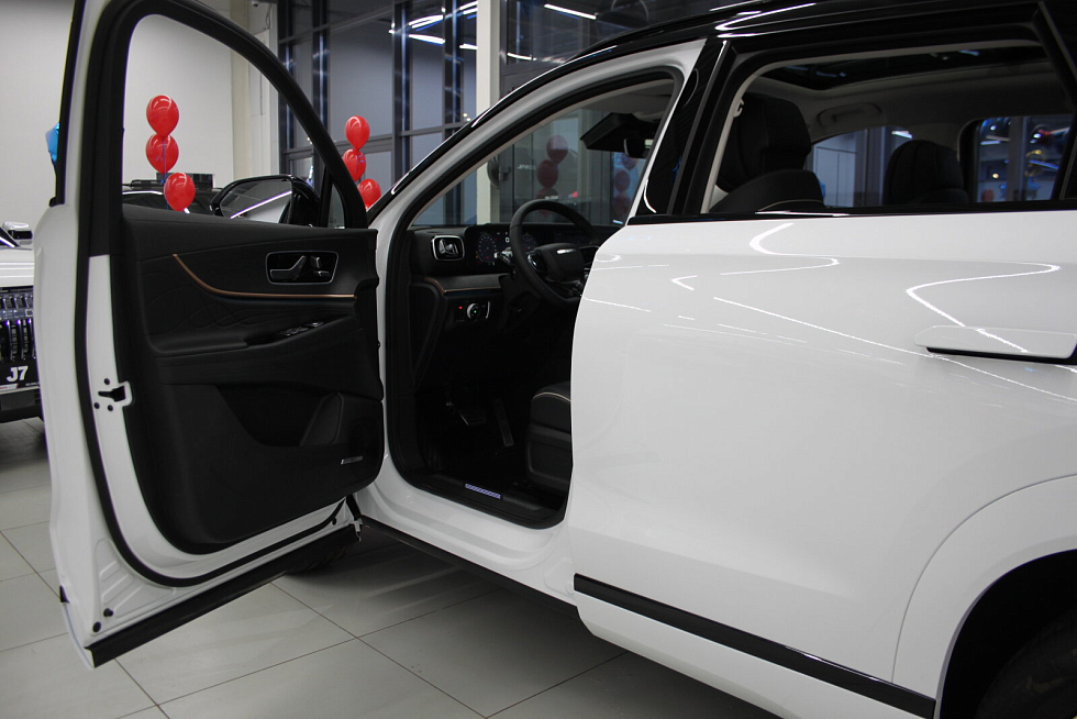 Jaecoo J8 Престиж, черный