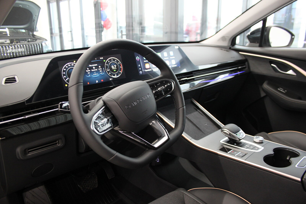 Omoda C5 Стиль (2024), черный