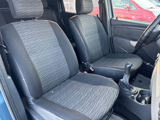 Renault Logan Expression, 2012 года, пробег 190124 км