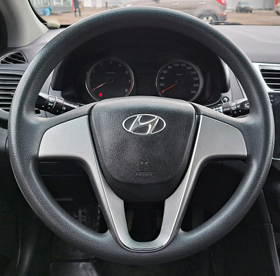 Hyundai Solaris Active, 2015 года, пробег 122000 км