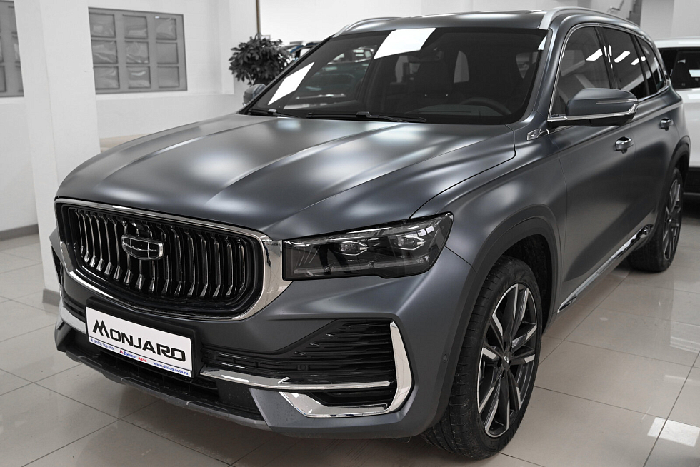 Geely Monjaro Флагман, серый