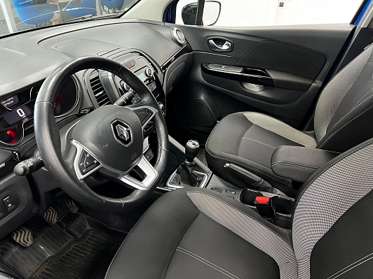 Renault Kaptur Drive, 2021 года, пробег 104000 км