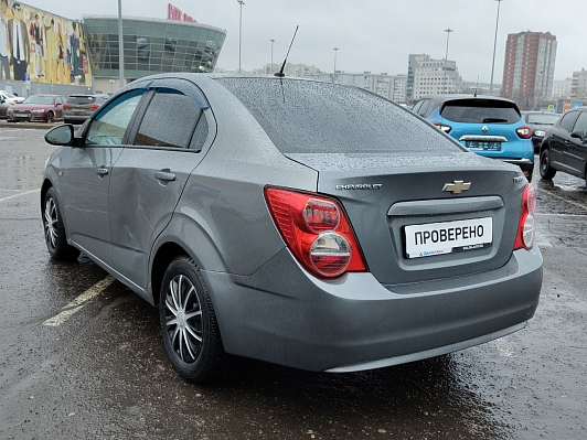 Chevrolet Aveo LT, 2015 года, пробег 150000 км