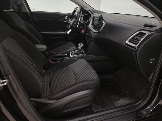 Kia Ceed Luxe, 2023 года, пробег 146300 км