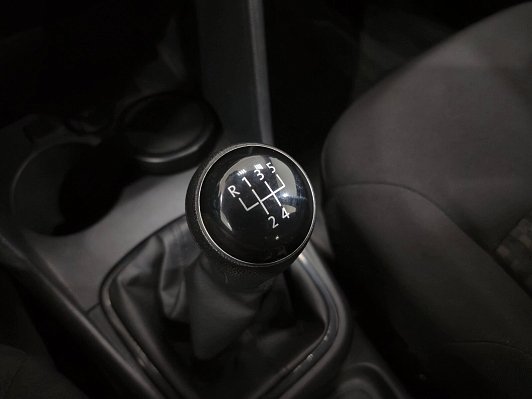 Volkswagen Polo Life, 2019 года, пробег 40138 км