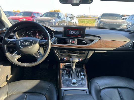 Audi A6, 2014 года, пробег 303000 км