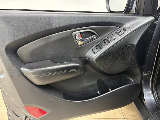 Hyundai ix35 Prestige, 2011 года, пробег 212488 км