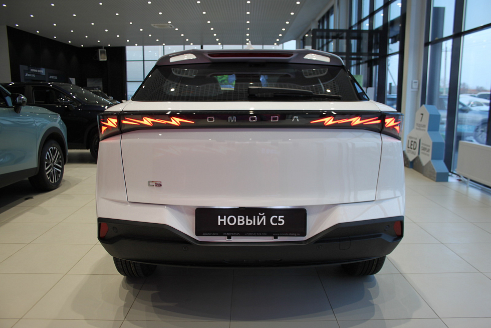 Omoda C5 Актив, белый