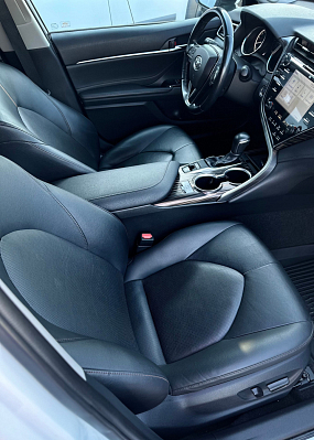 Toyota Camry Элеганс Safety, 2021 года, пробег 104600 км
