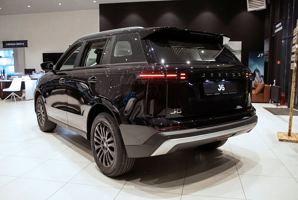 Jaecoo J6 Престиж, черный