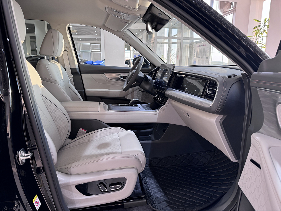 GAC GS8 GL (5 мест), черный