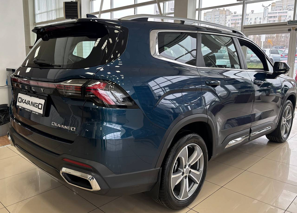 Geely Okavango Luxury, синий