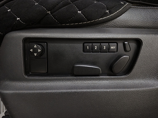 Volkswagen Touareg, 2007 года, пробег 289614 км