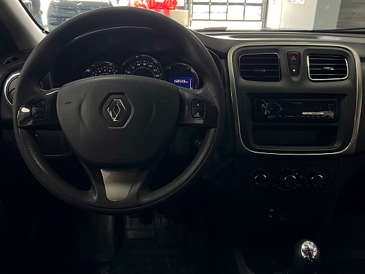 Renault Sandero, 2017 года, пробег 158000 км