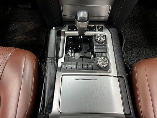 Toyota Land Cruiser Executive Lounge, 2020 года, пробег 80224 км