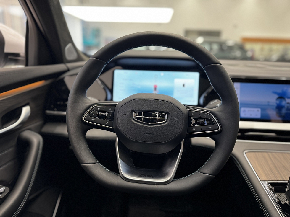 Geely Monjaro Flagship SE, белый