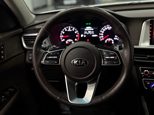 Kia Optima Luxe, 2018 года, пробег 144440 км