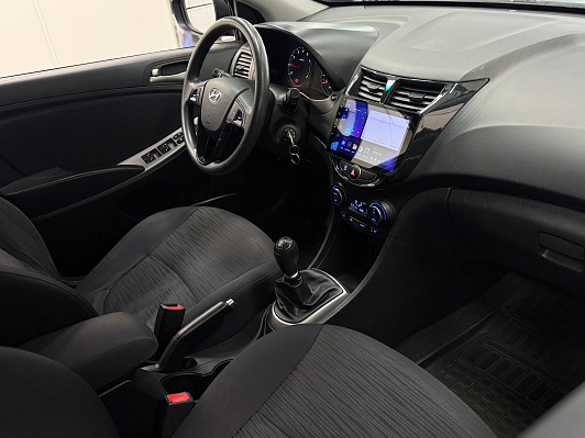 Hyundai Solaris, 2016 года, пробег 161000 км