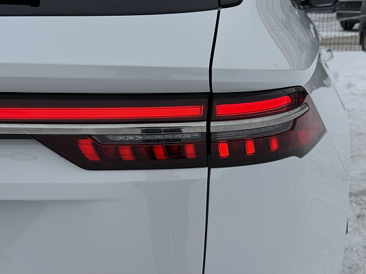 Geely Monjaro Flagship, 2024 года, пробег 28400 км