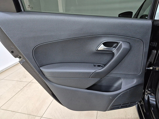 Volkswagen Polo SELECT, 2017 года, пробег 90712 км