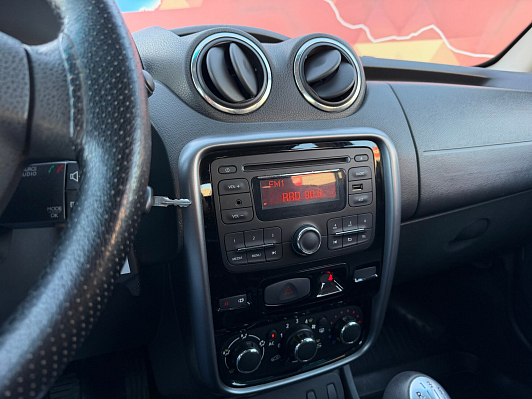 Renault Duster Privilege, 2013 года, пробег 122936 км