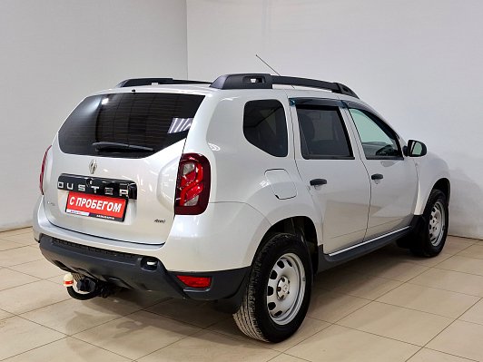 Renault Duster Life, 2017 года, пробег 105718 км