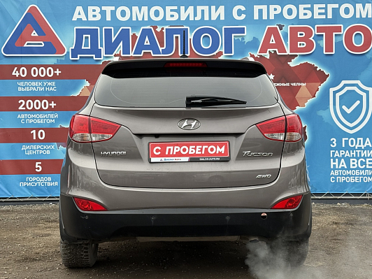Hyundai ix35 Prestige, 2012 года, пробег 184000 км