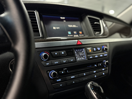 Hyundai Genesis Advance, 2016 года, пробег 114600 км