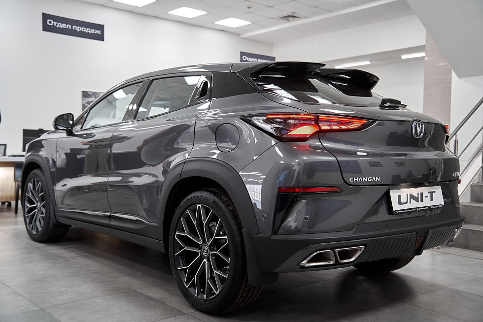 Changan UNI-T Tech, серый