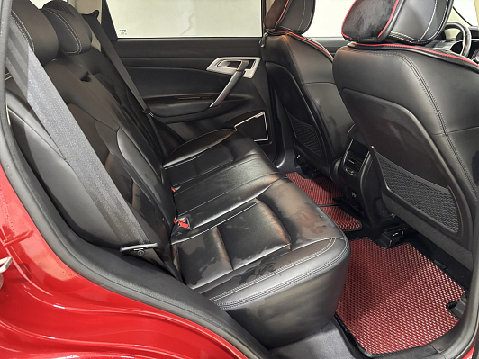 Geely Atlas Luxury, 2019 года, пробег 90364 км