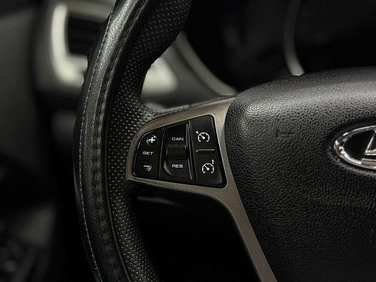 Lada (ВАЗ) Vesta Luxe Multimedia, 2016 года, пробег 209053 км