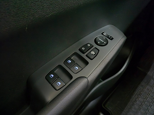 Hyundai Solaris Специальная Серия "Sportline" Comfort + Winter, 2021 года, пробег 111260 км