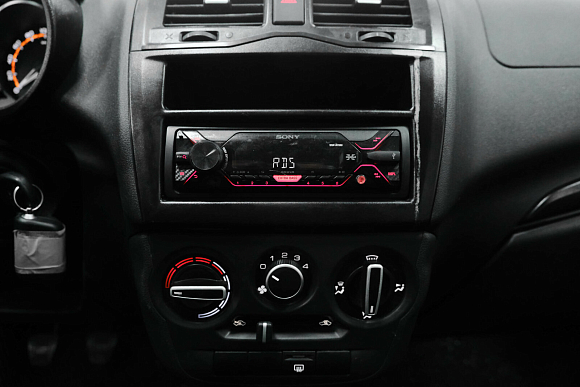 Lada (ВАЗ) Granta Standard, 2023 года, пробег 40000 км