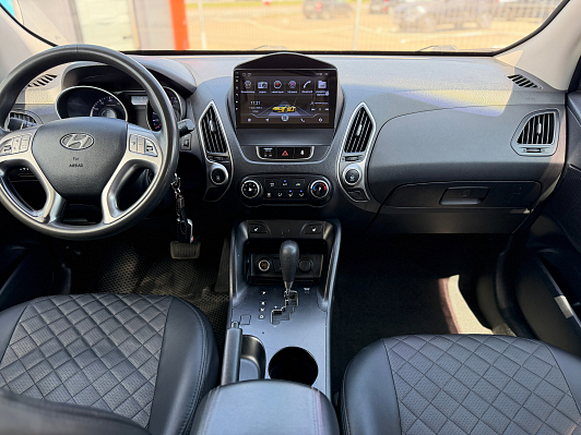 Hyundai ix35 Classic, 2011 года, пробег 208389 км