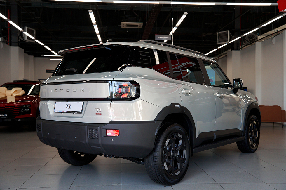 JETOUR T1 Престиж, золотой