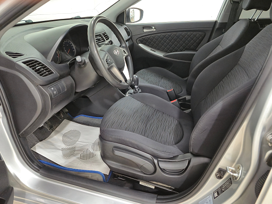 Hyundai Solaris Comfort, 2016 года, пробег 200576 км