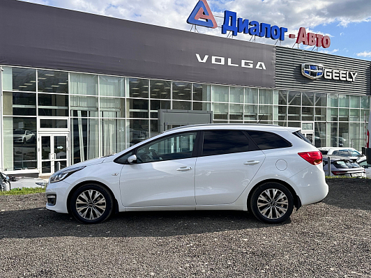 Kia Ceed Luxe, 2016 года, пробег 211000 км