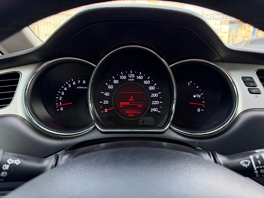 Kia Ceed Comfort, 2013 года, пробег 98200 км