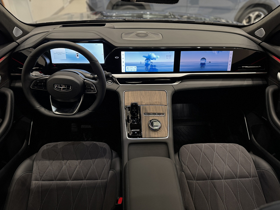 Geely Monjaro Flagship (2023-2025), черный