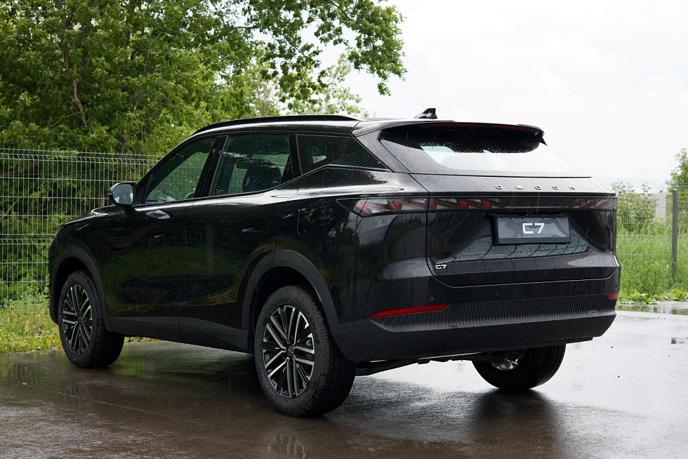 Omoda C7 Актив, черный