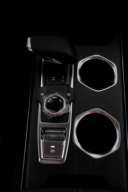 Changan UNI-S (CS55 Plus) Comfort, белый