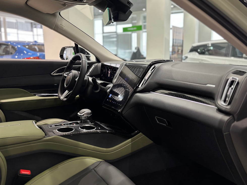 Hongqi HS3 Комфорт, зеленый