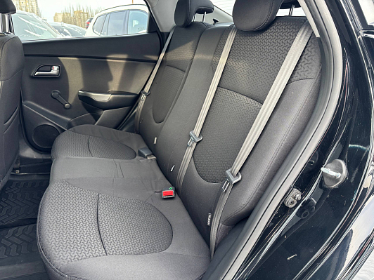 Kia Rio Luxe, 2015 года, пробег 145981 км